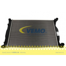 V15-60-6039 VEMO/VAICO Радиатор, охлаждение двигателя