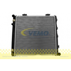 V30-60-1305 VEMO/VAICO Радиатор, охлаждение двигателя