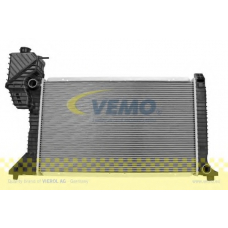 V30-60-1302 VEMO/VAICO Радиатор, охлаждение двигателя