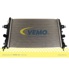 V40-60-2069 VEMO/VAICO Радиатор, охлаждение двигателя